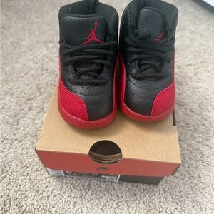 Retro Jordan Toddler Black and Red Sneakers
